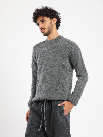 Classic Round Neck Pullover