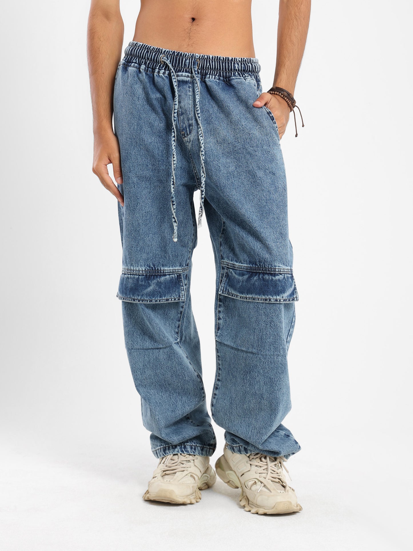 Loose Cargo Jeans with Front Flaps - Outlet