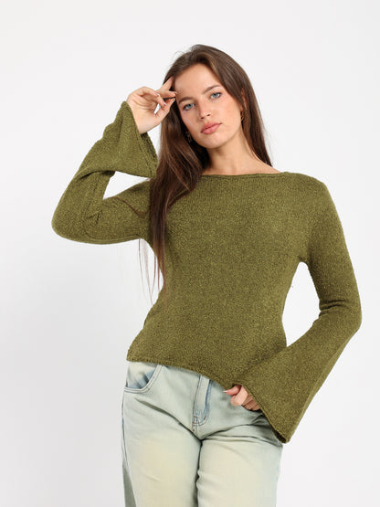 Asymetrical Hem Ripped Pullover