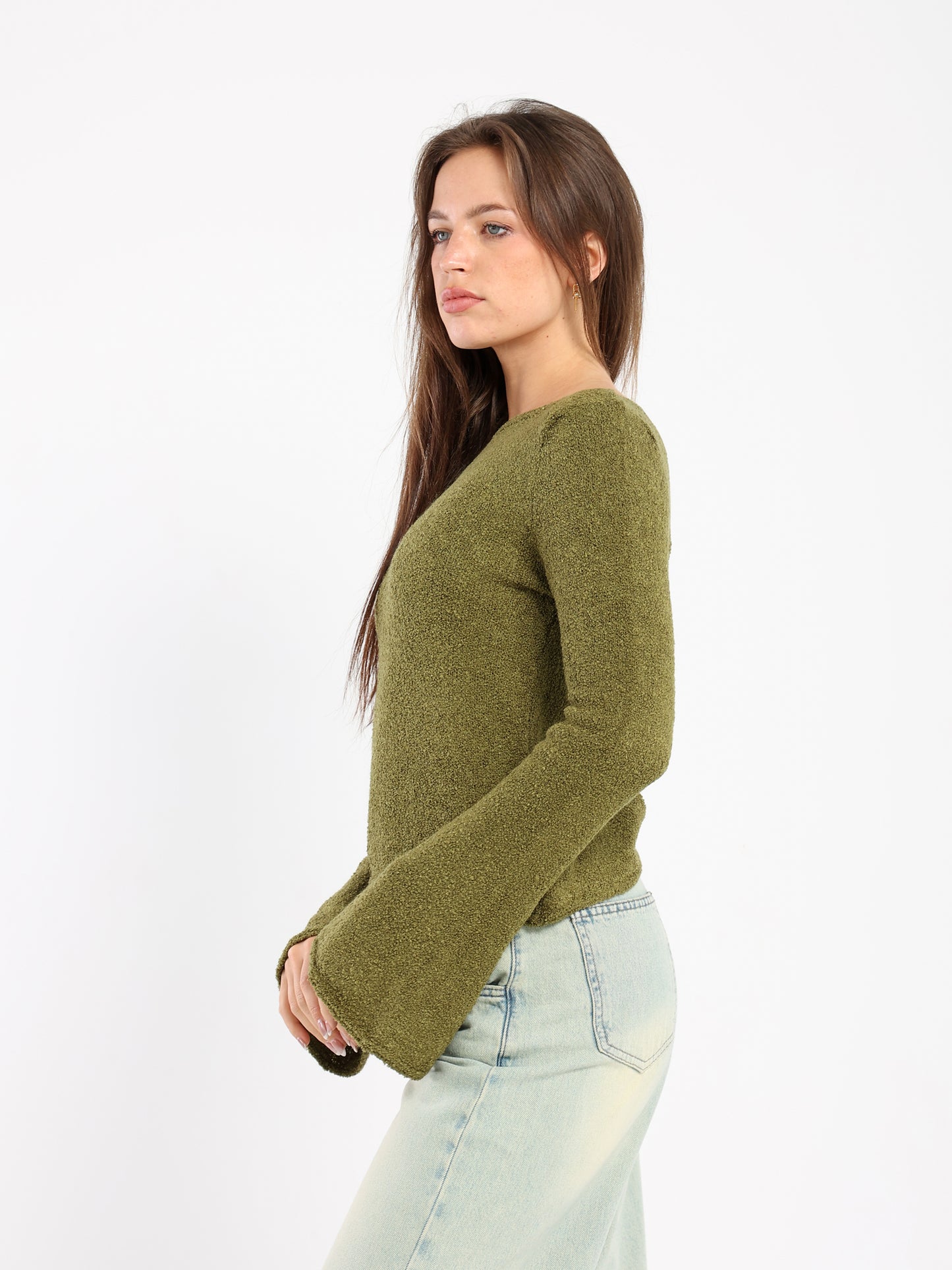 Asymetrical Hem Ripped Pullover