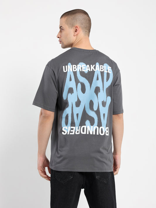 Unmarked T-Shirt - Outlet
