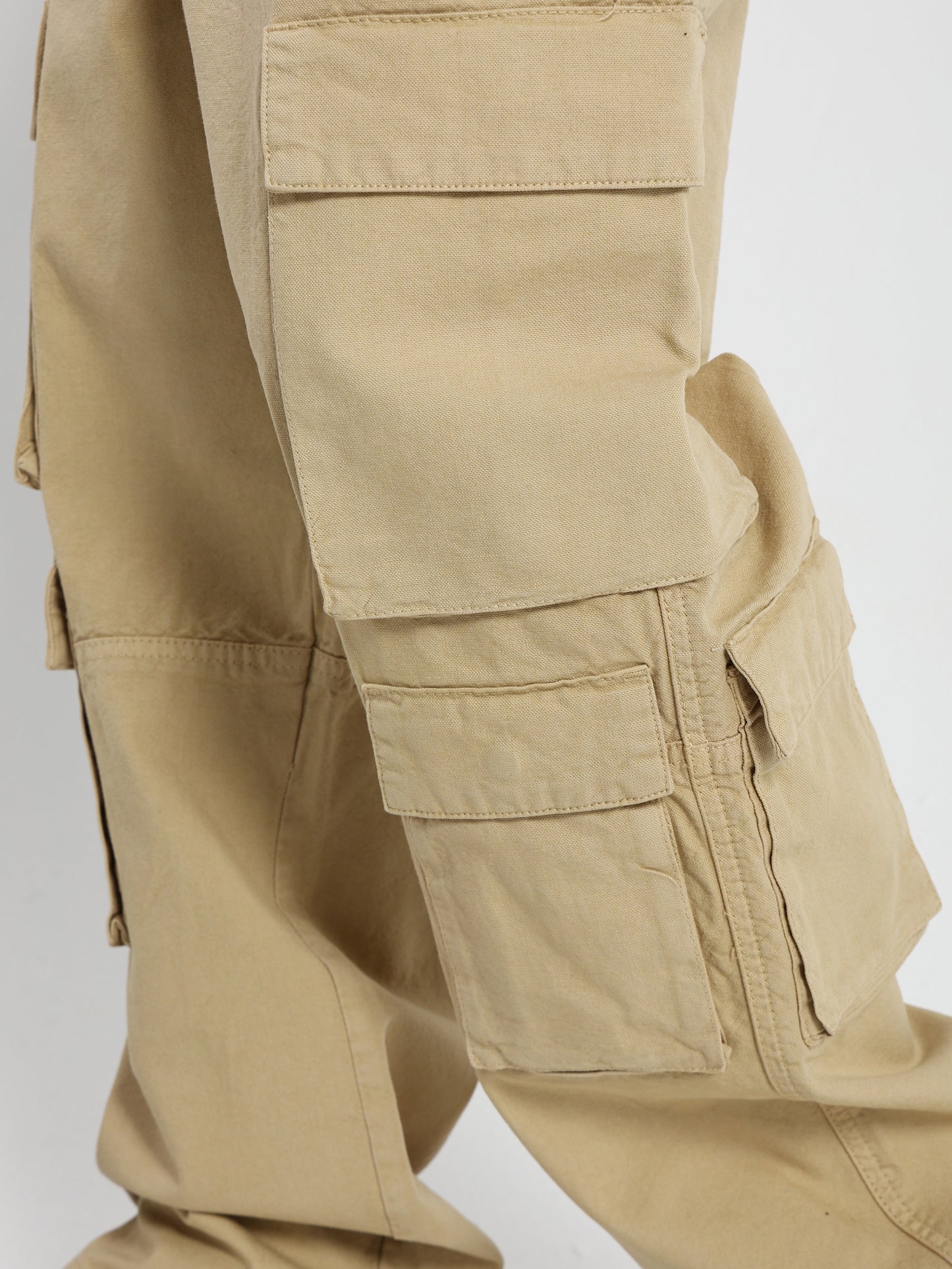 Loose Fit Cargo Pants