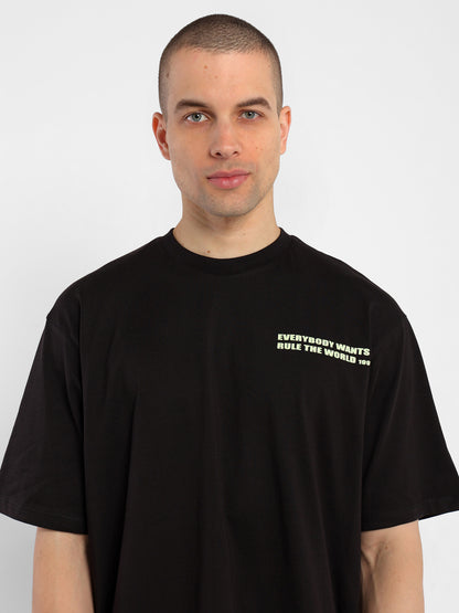 Everyone Wants to Roll the World T-Shirt - Outlet