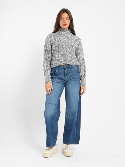 Loose Cropped Pullover with Cables