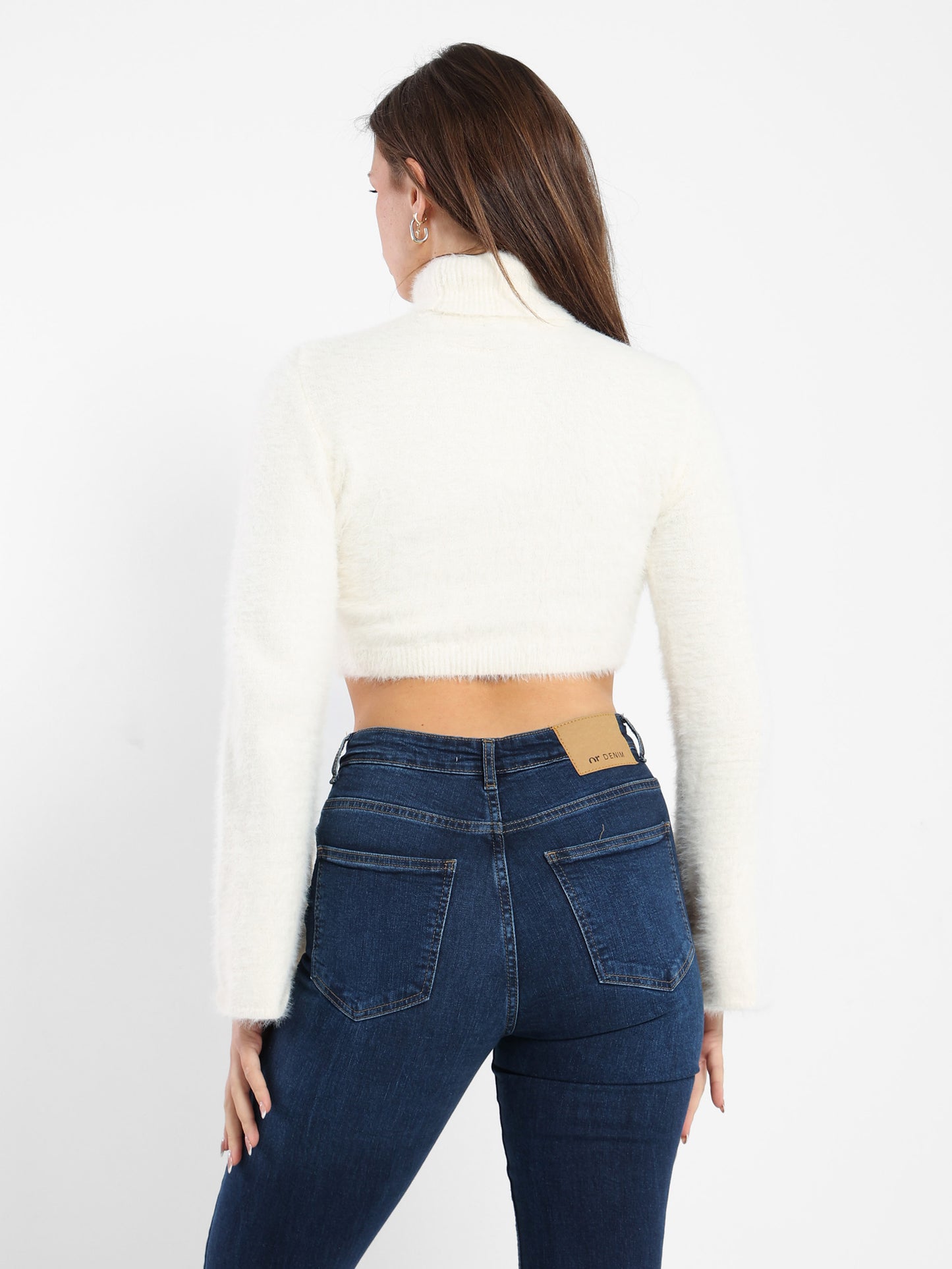 Fitted Cropped Pullover