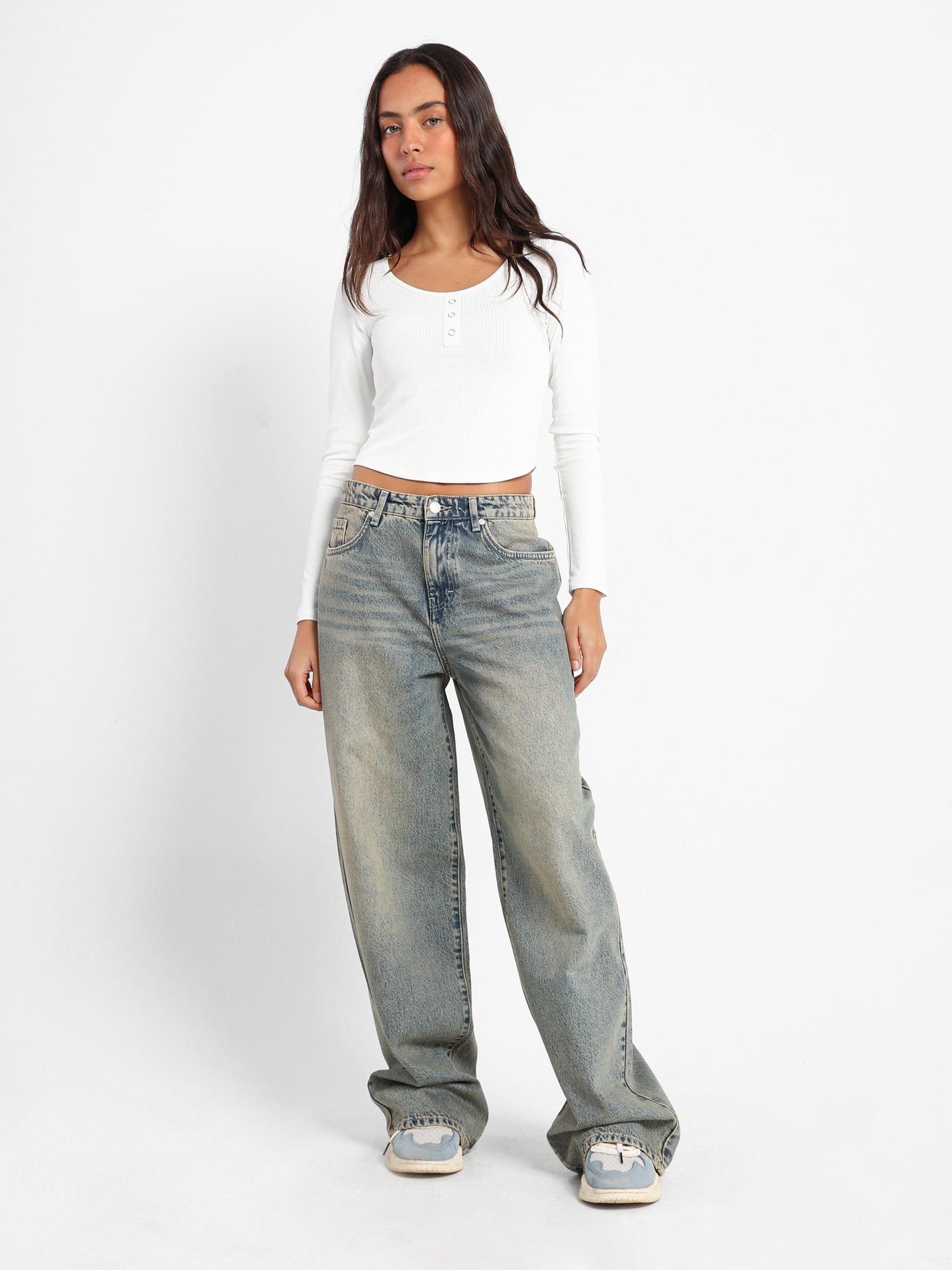 Oversized Loose-Fit Jeans