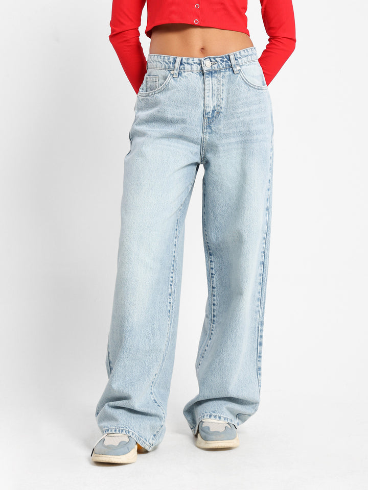 Oversized Loose-Fit Jeans