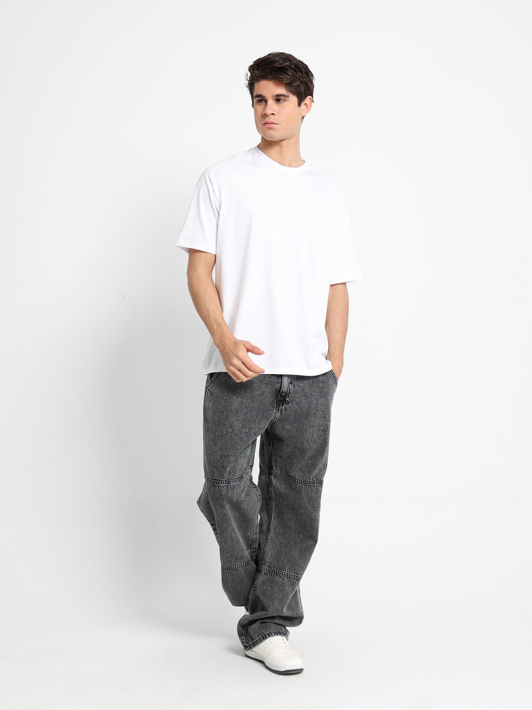 Loose Fit Jeans with Waist Cord