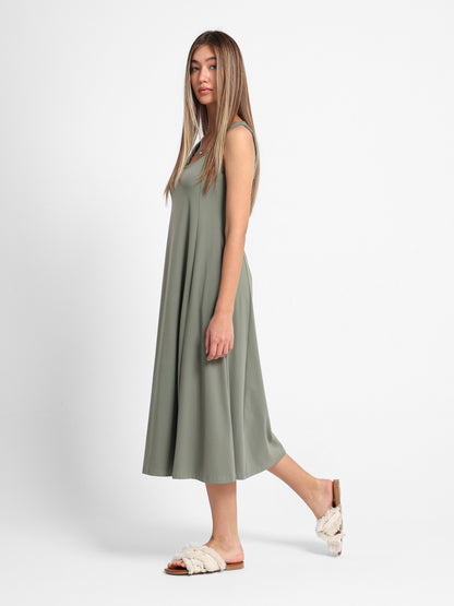 Sleeveless Dress with Waist Darts
