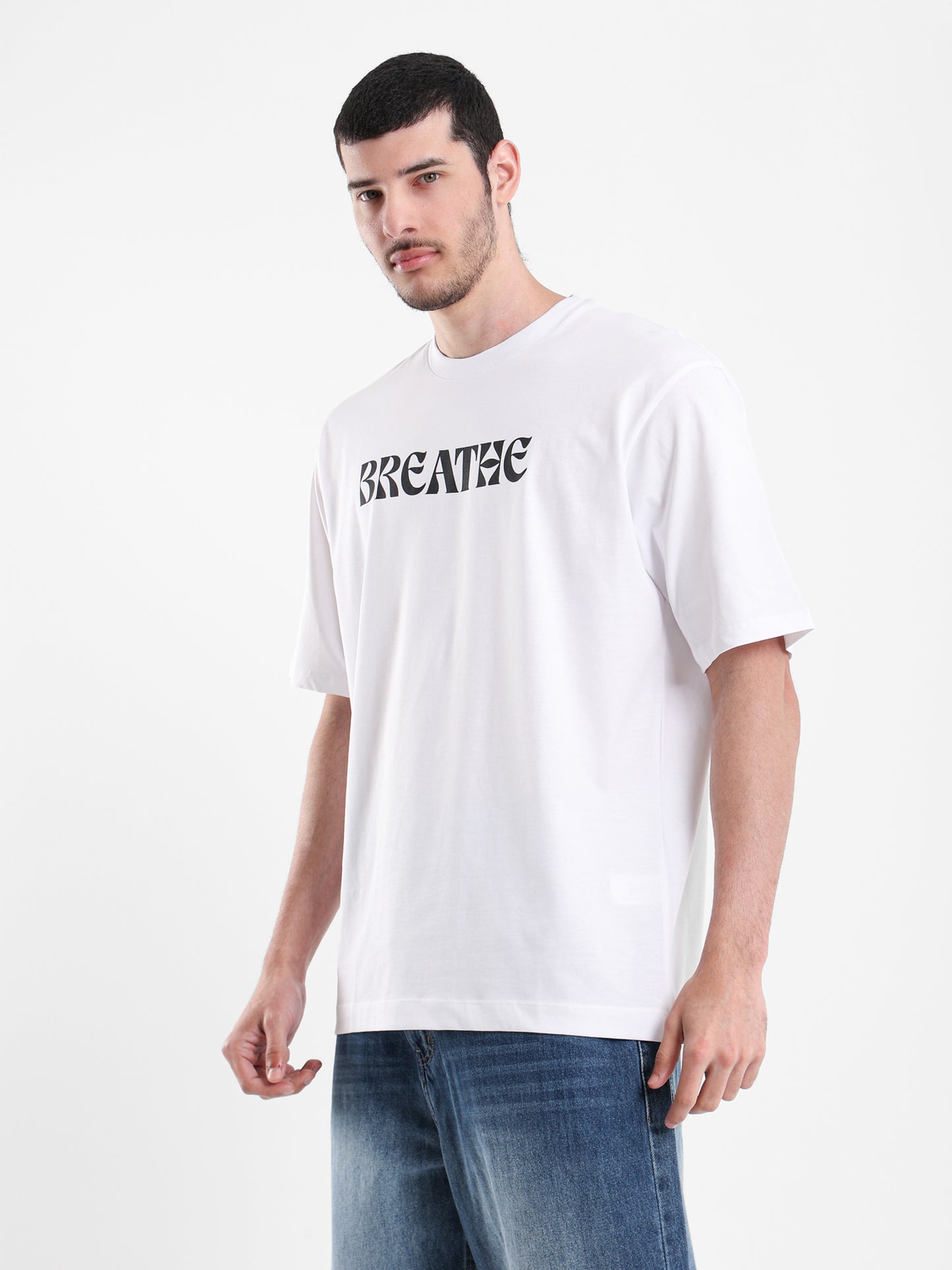 Vase Print Graphic T-Shirt