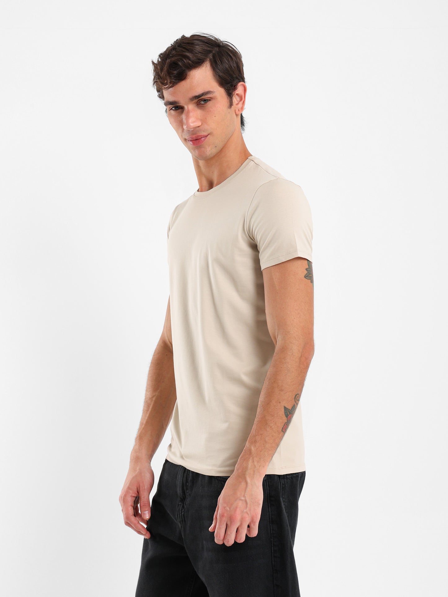Basic Muscle Fit T-Shirt