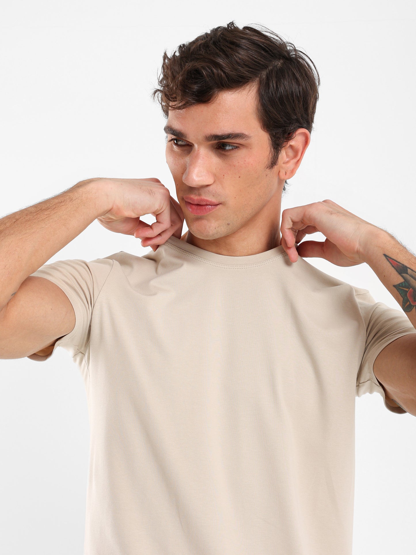 Basic Muscle Fit T-Shirt