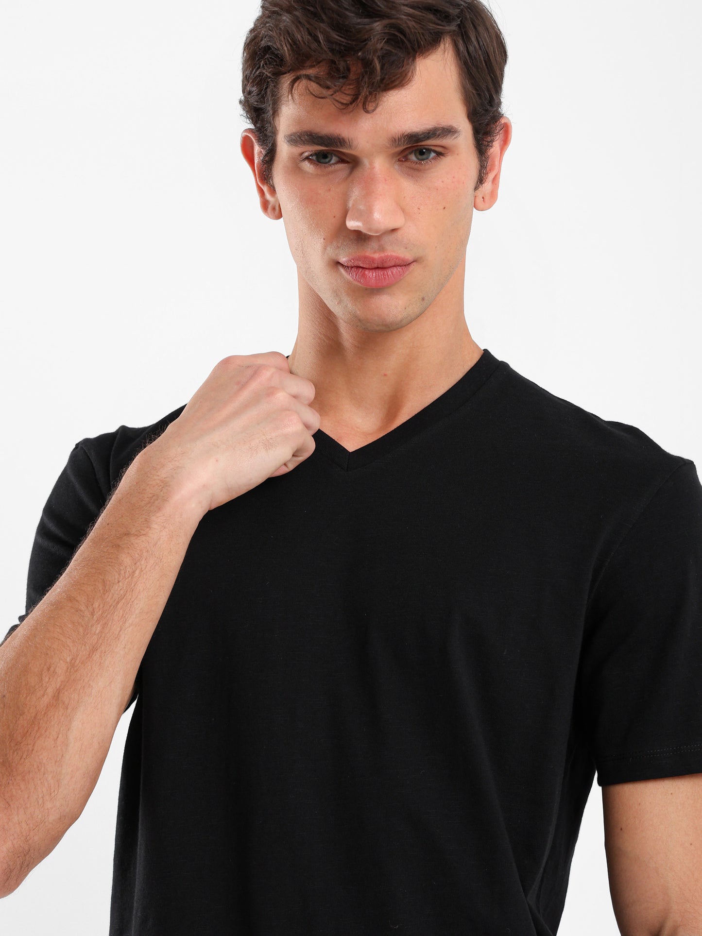 V-Neck Long Fit T-Shirt