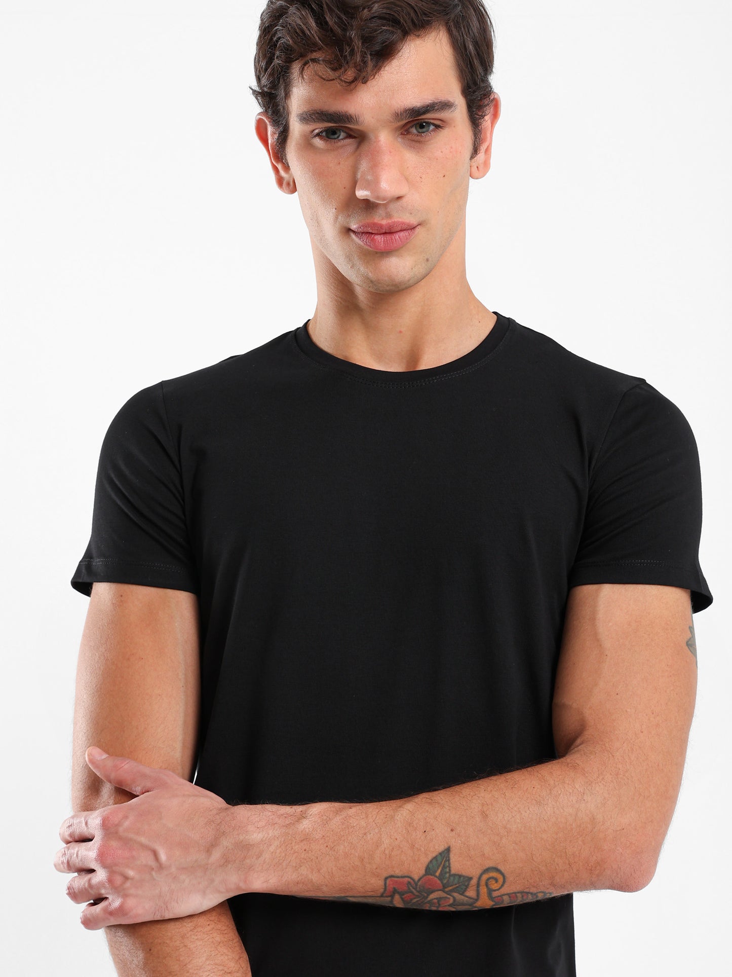 Basic Muscle Fit T-Shirt