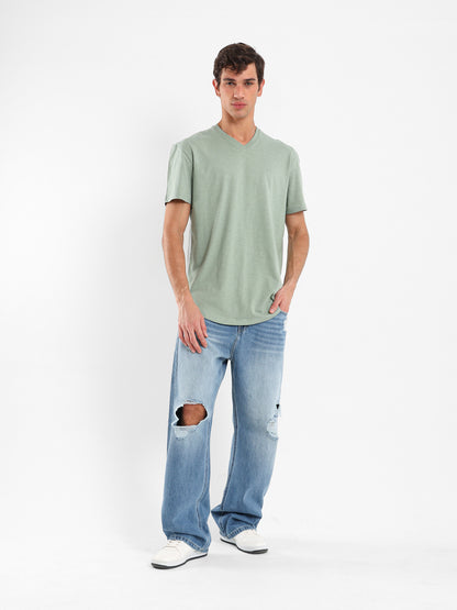 V-Neck Long Fit T-Shirt