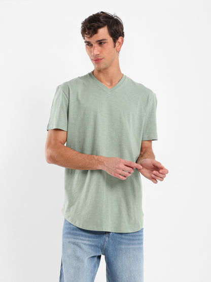V-Neck Long Fit T-Shirt