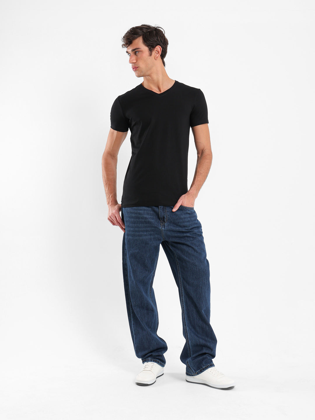 Basic Muscle Fit V-Neck T-Shirt