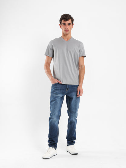 Basic Regular Fit V-Neck T-Shirt