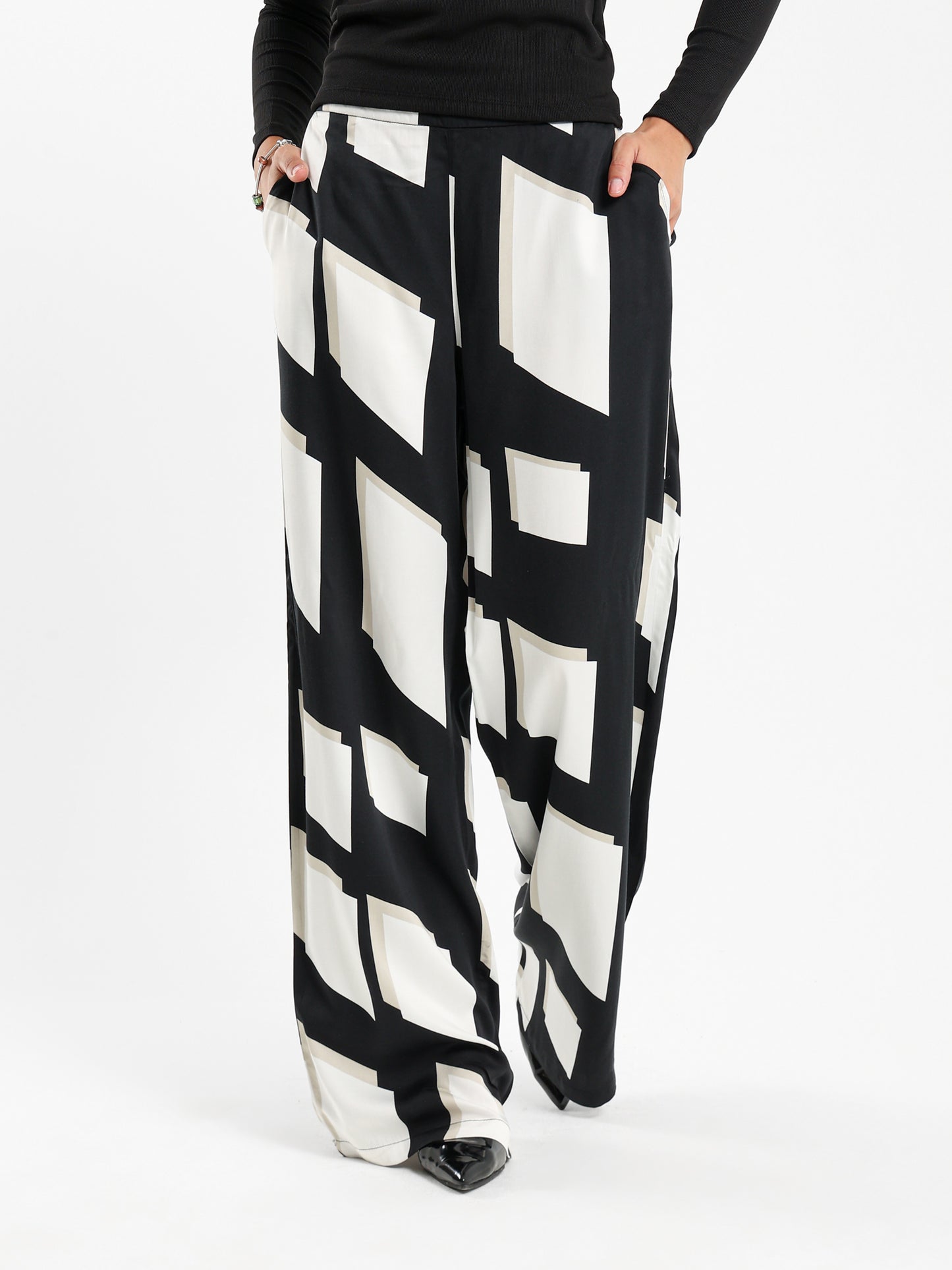 All-Over Print Wide-Leg Pants