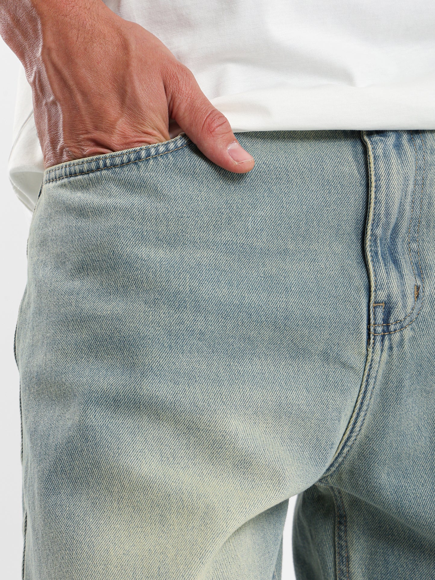 Loose Washed Jeans