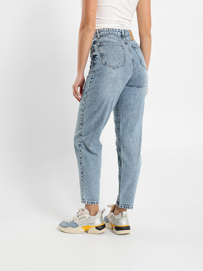 High waist Slouchy Mom Fit Jeans