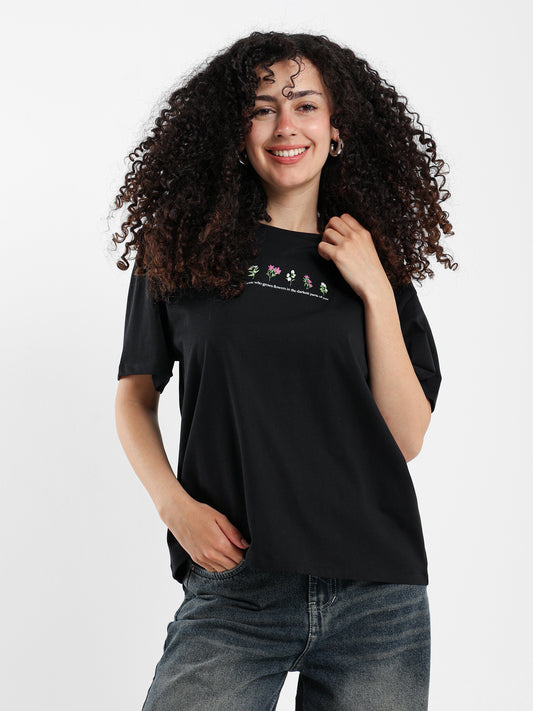 Special Giveaway Loose-Fit T-Shirt