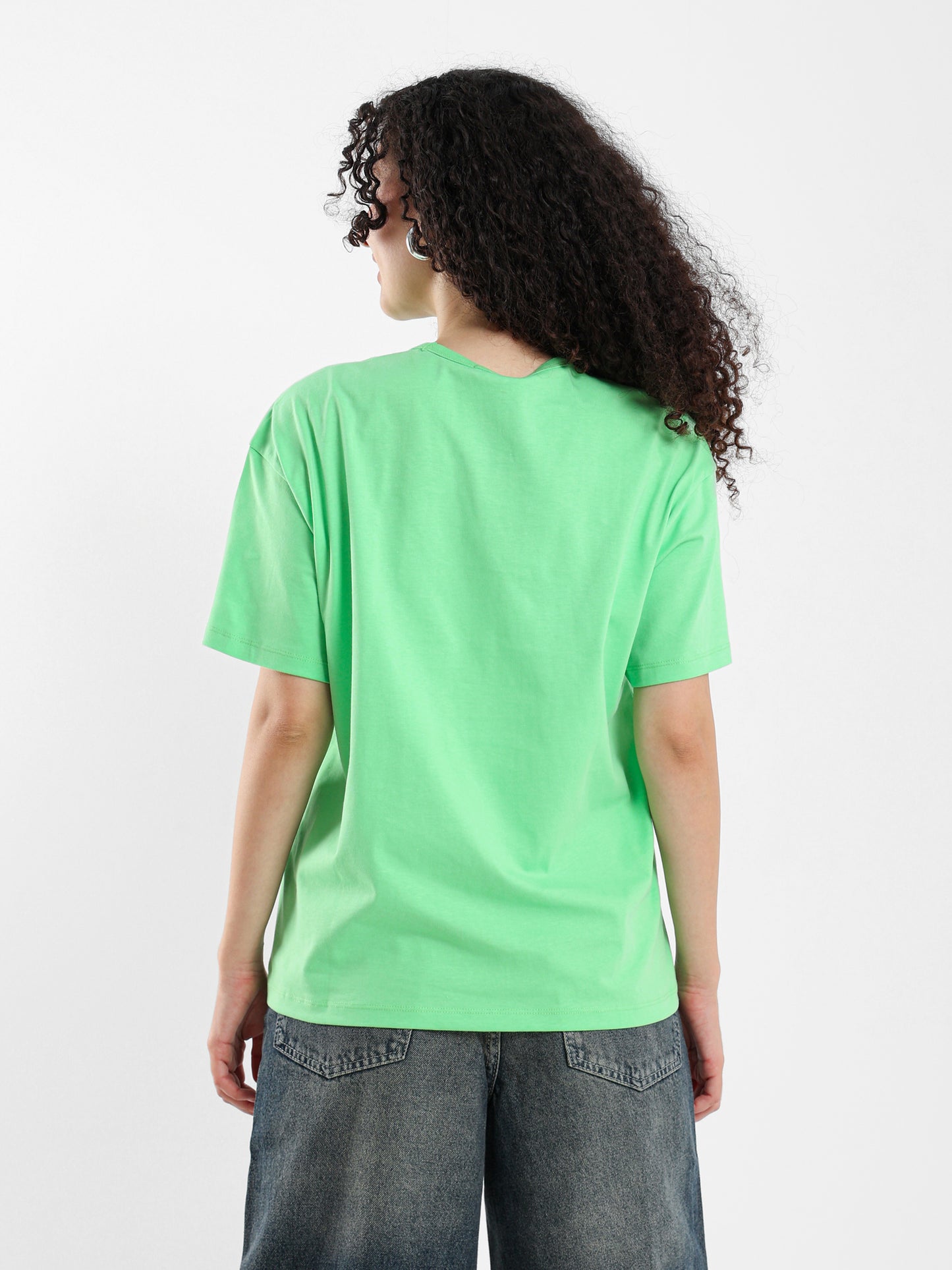 Loose-Fit Front Print T-Shirt