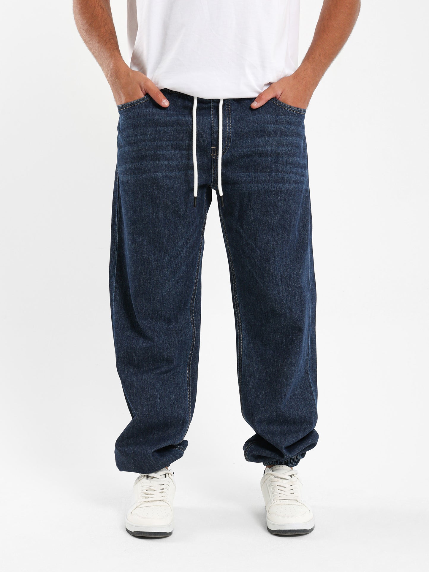 Relaxed Fit Jogger Jeans