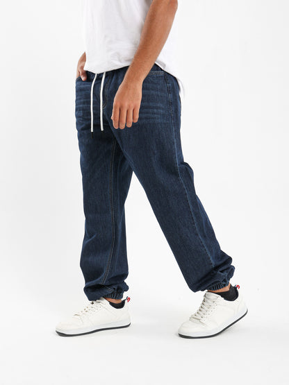 Relaxed Fit Jogger Jeans