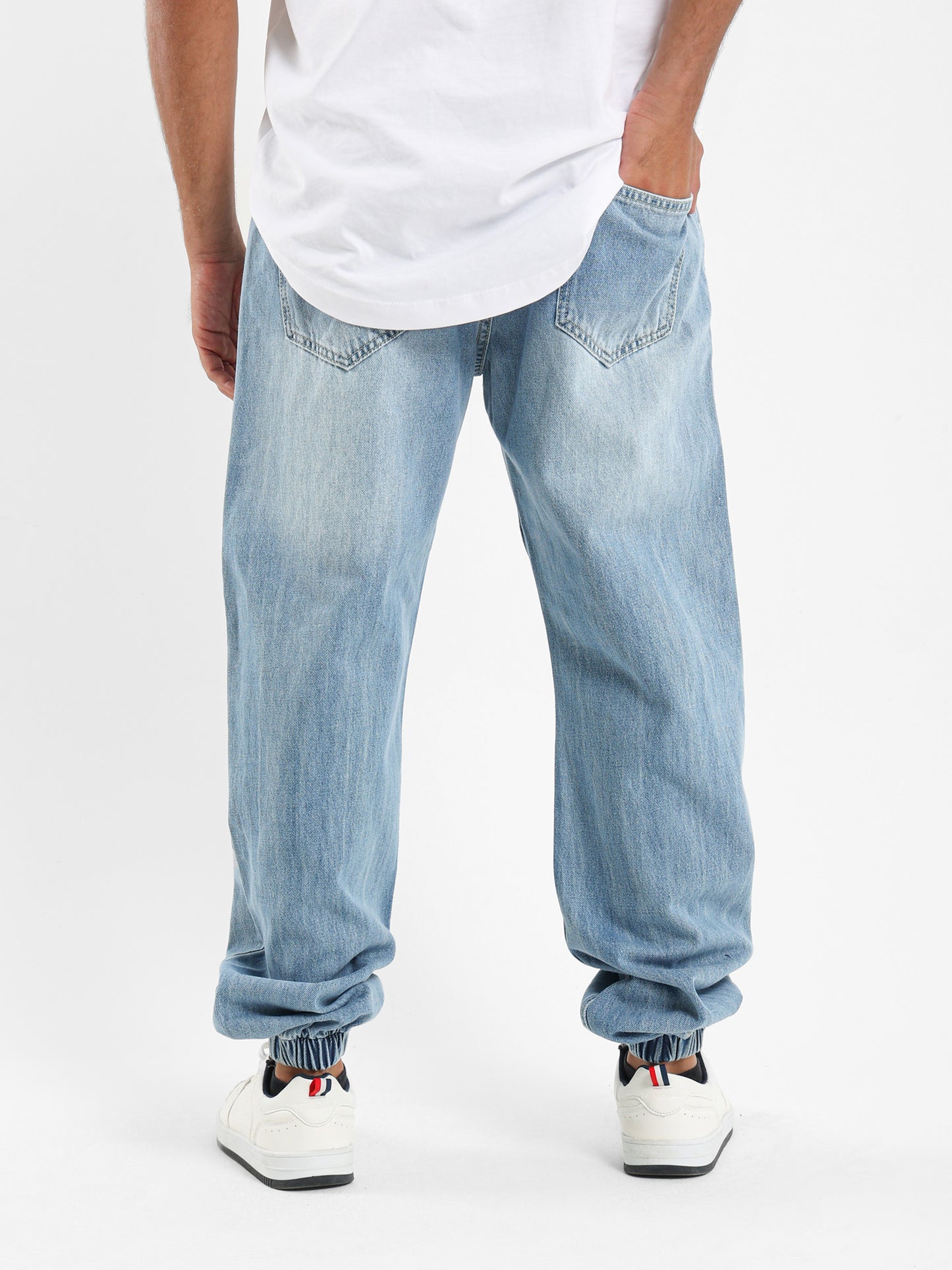 Relaxed Fit Jogger Jeans